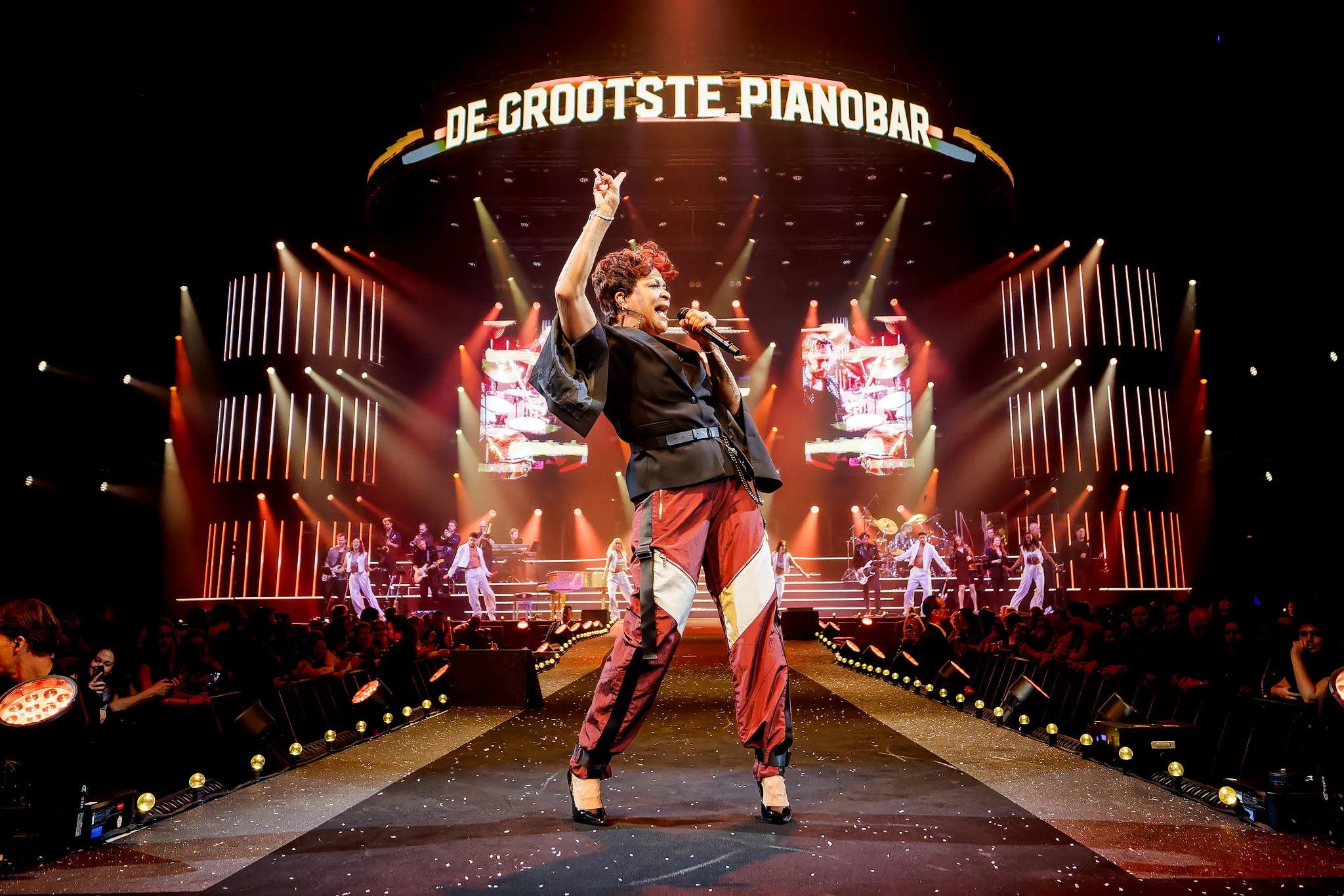 Piano Man Jeroen van den Boom Ahoy, 2025 — concertfotografie door Wouter Vellekoop